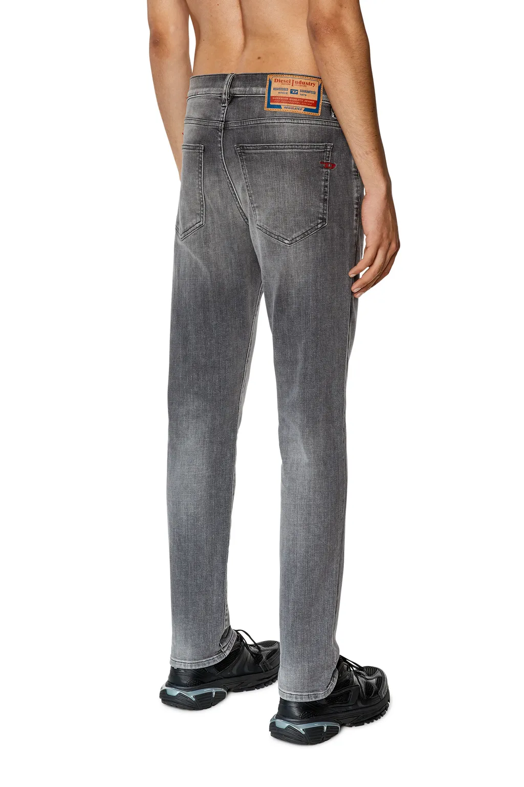 D-Strukt Low-Rise Slim-Fit Jeans