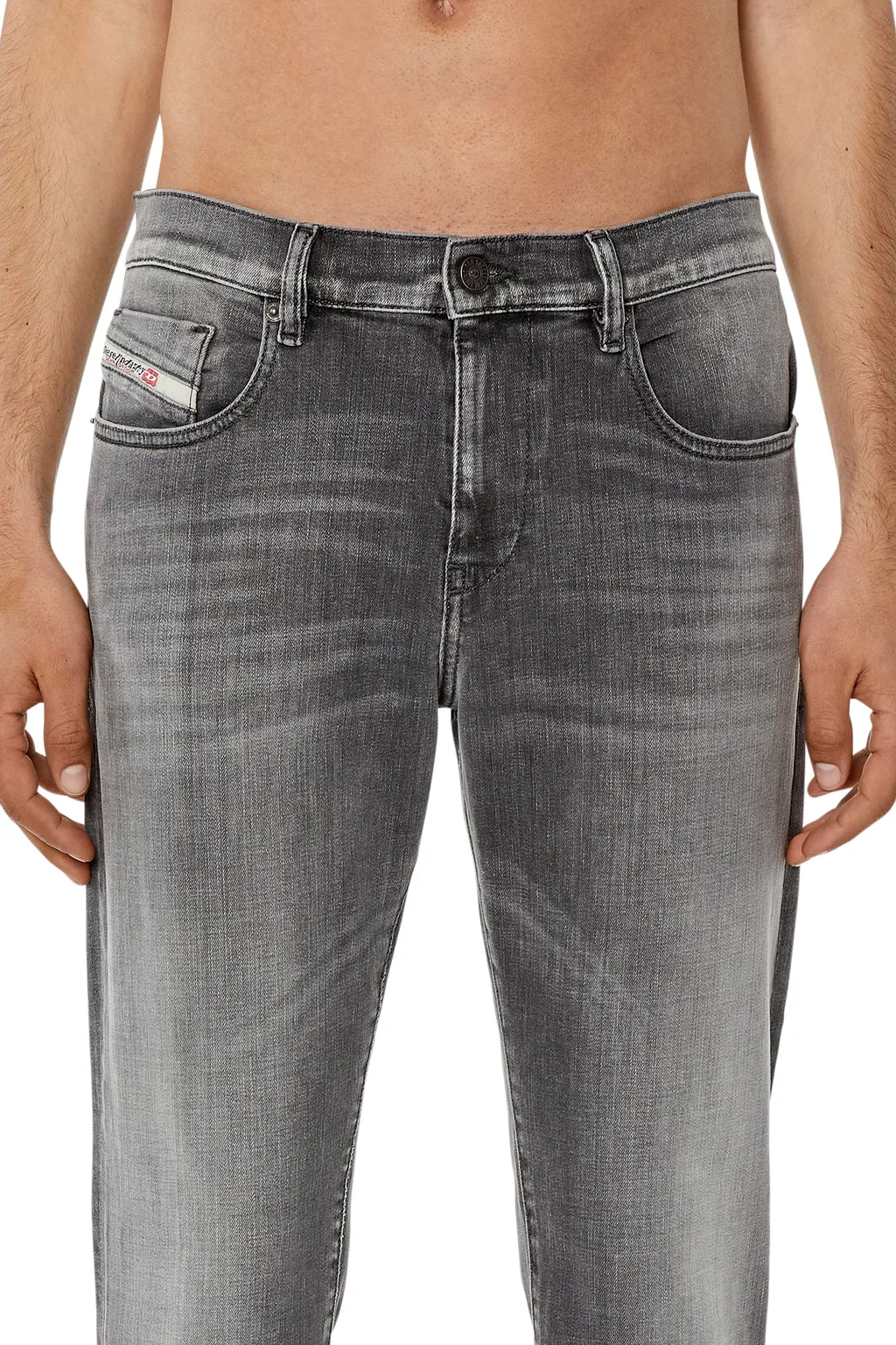 D-Strukt Low-Rise Slim-Fit Jeans
