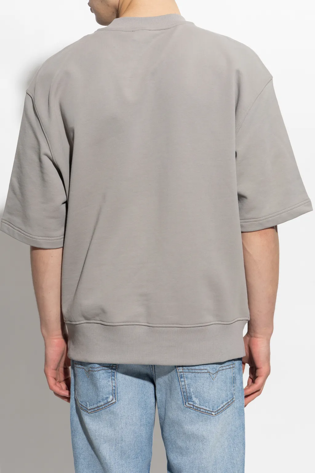 Short-Sleeved Round-Neck Sweater