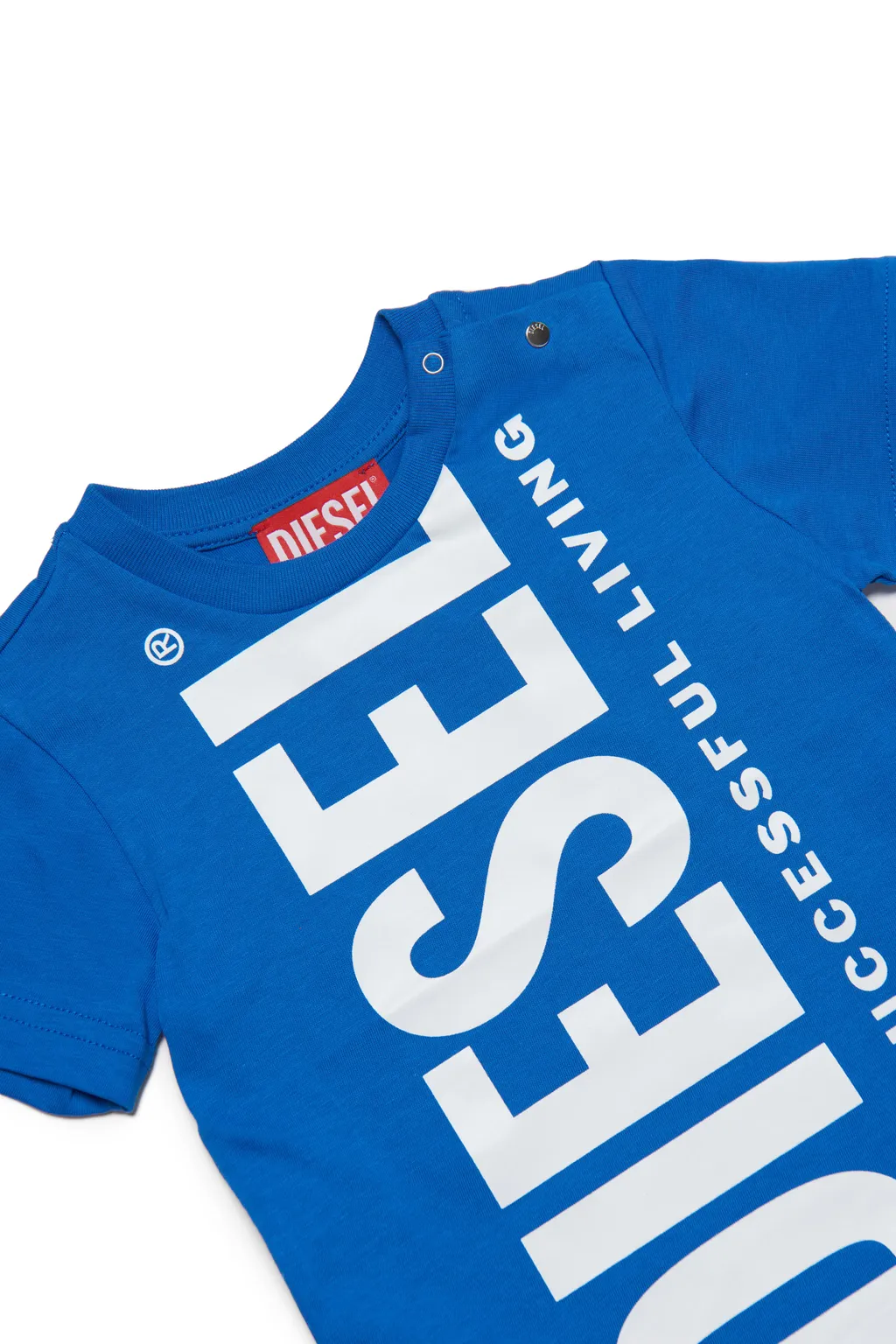 Logo-Print Detail T-Shirt