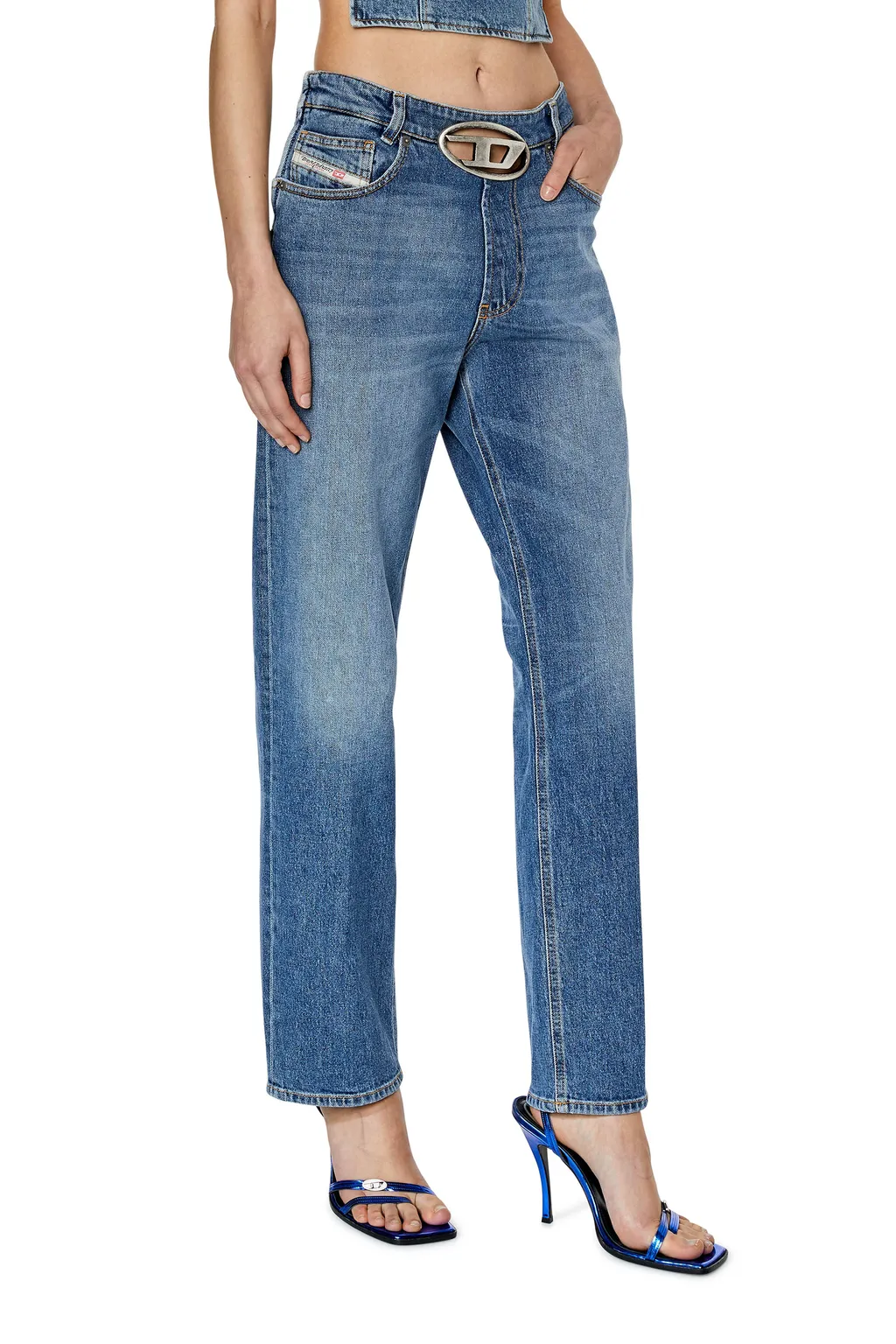 D-Ark Straight Leg Jeans