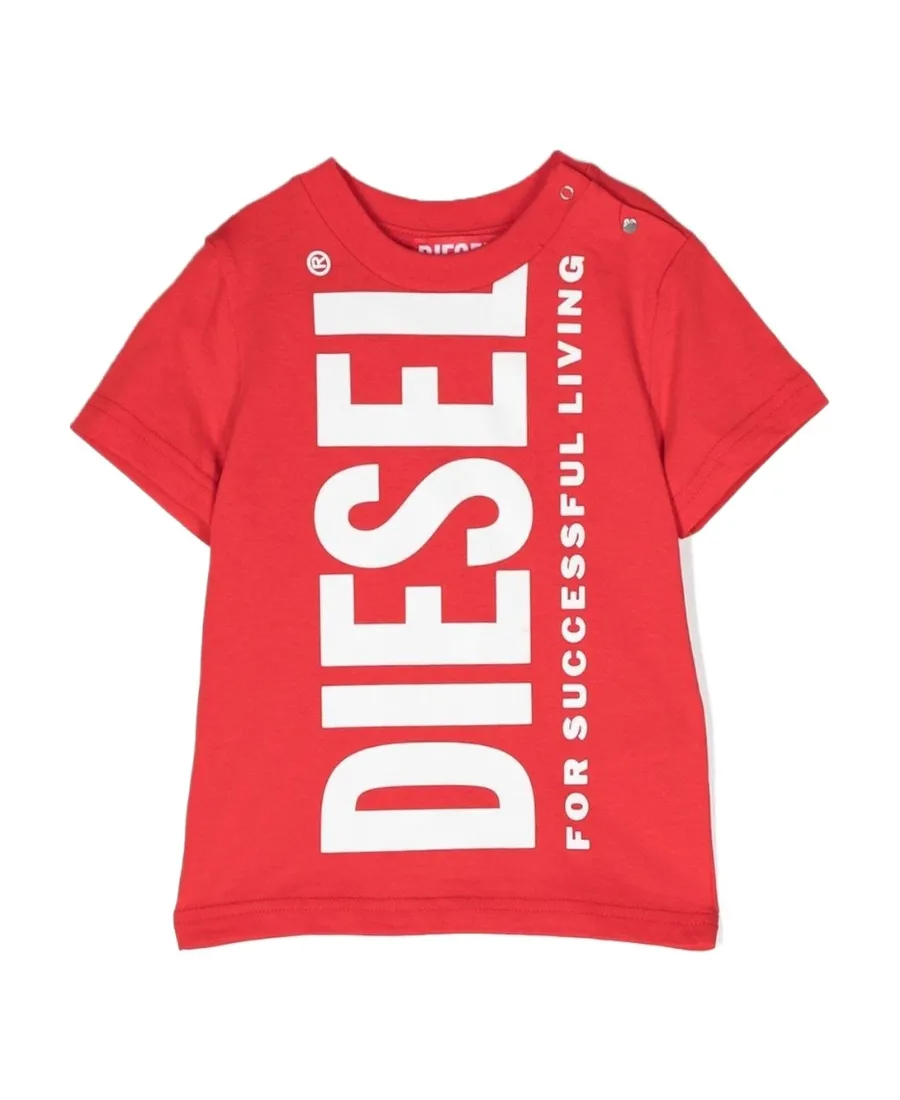 Logo-Print Detail T-Shirt