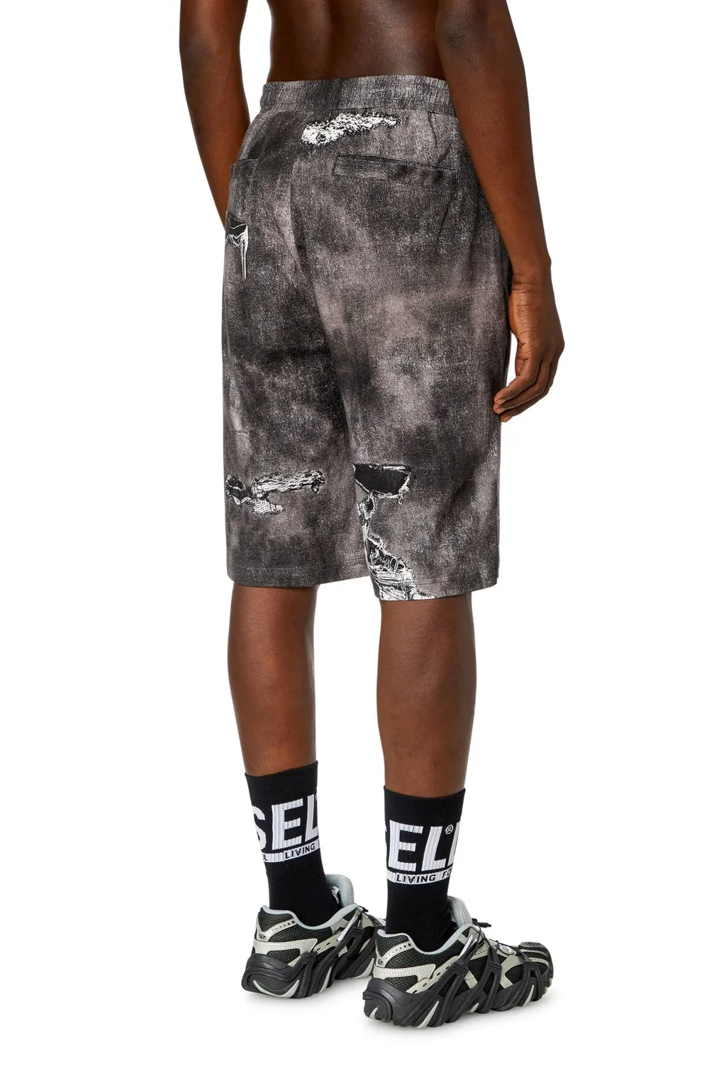 P-Ston-Short Distressed Shorts