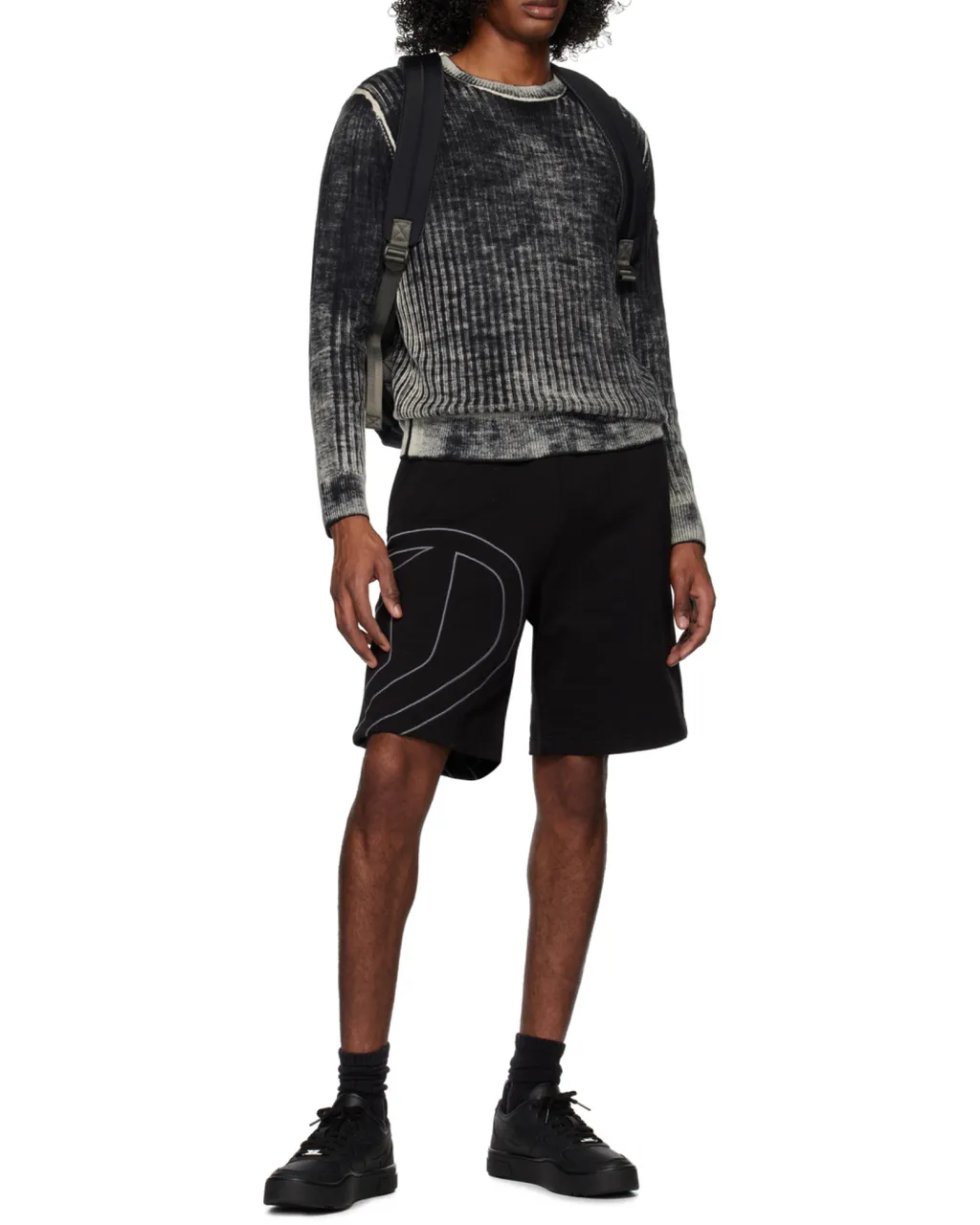 P-Crow Megoval Maxi D Logo Sweat Shorts