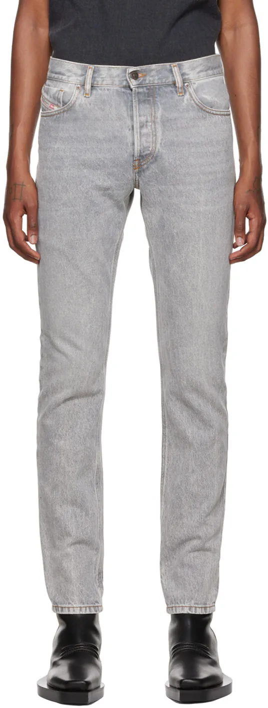 1995 Straight Leg Jeans