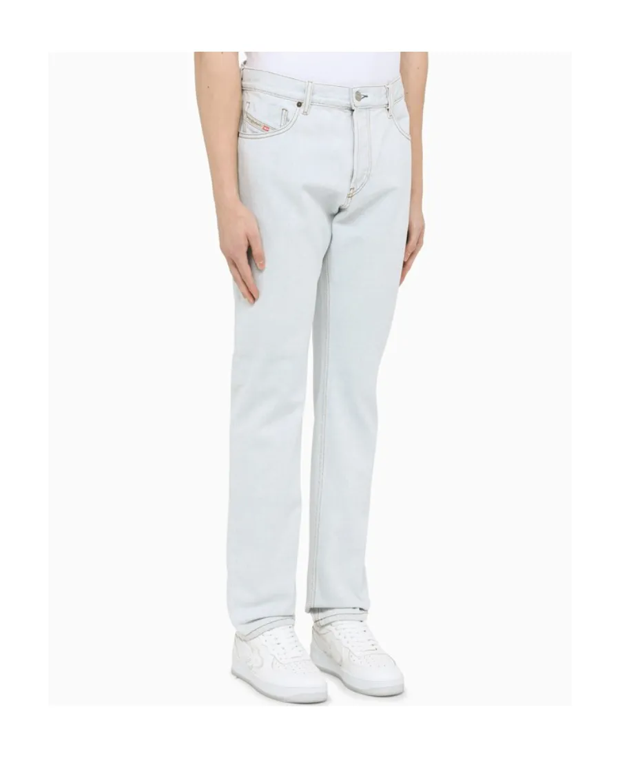 1995 Slim-Fit Jeans