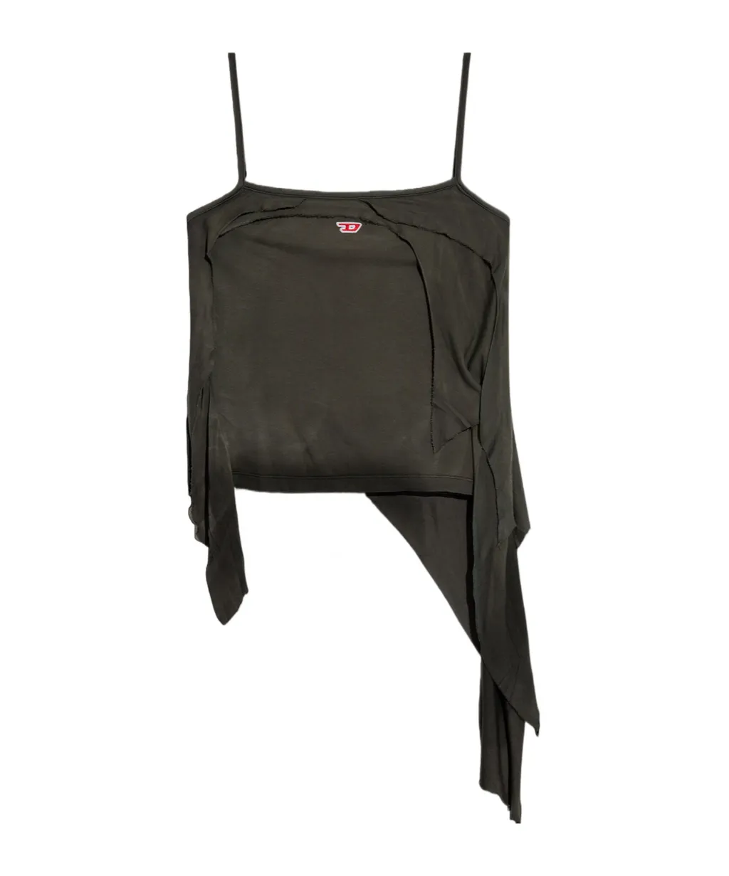 T-Malo D-Embroidered Patch Asymmetric Top