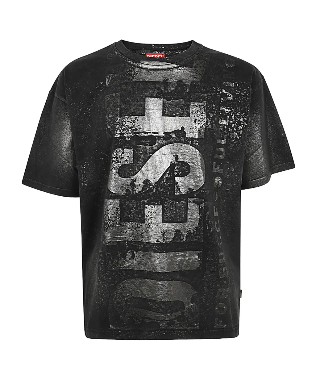 T-Boxt-Q23 Crewneck T-Shirt
