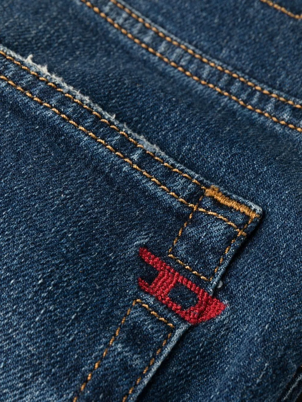 Logo Patch 2005 D-Fining Tapered Leg Jeans
