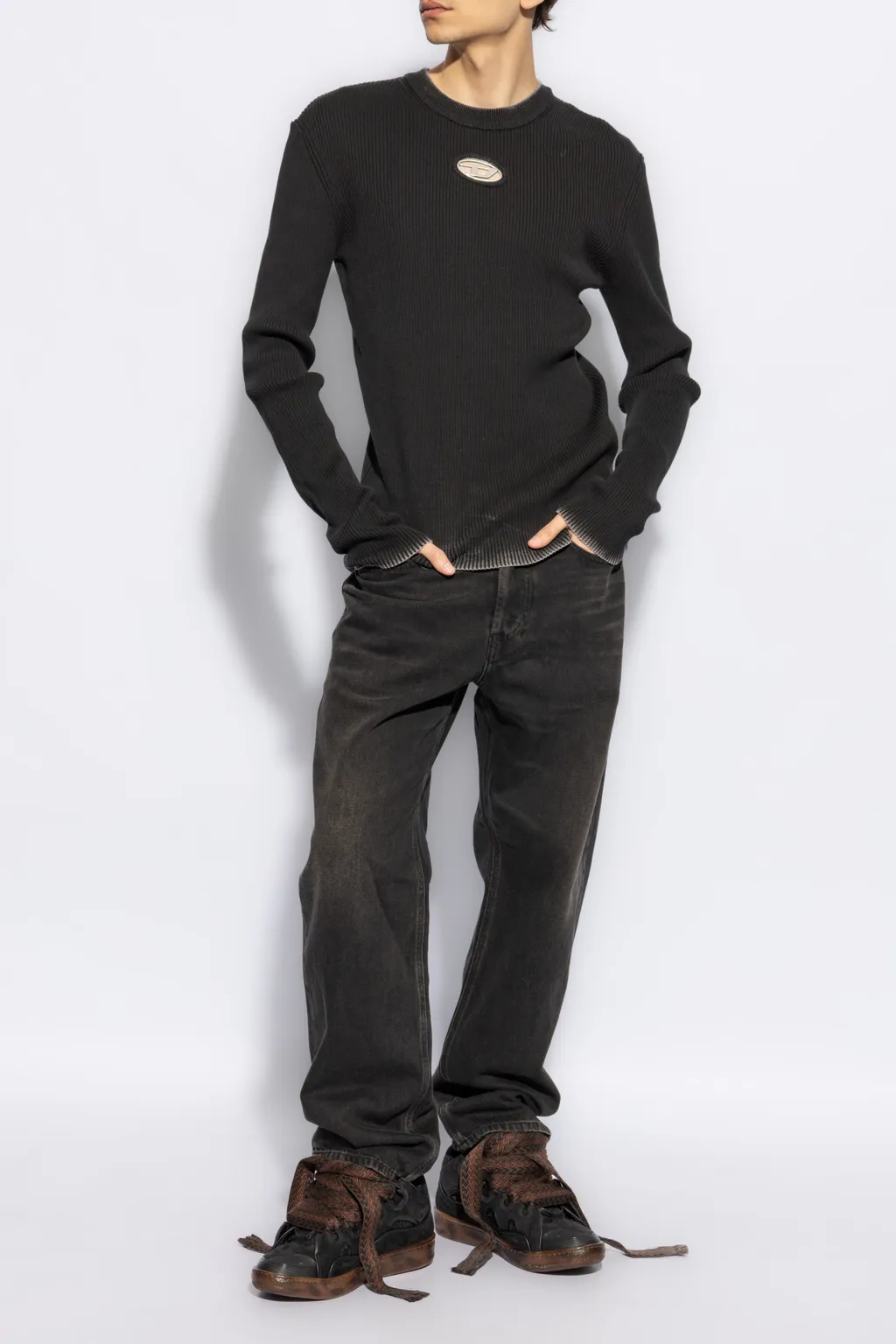 Oval D Cut-Out Ribbed Top