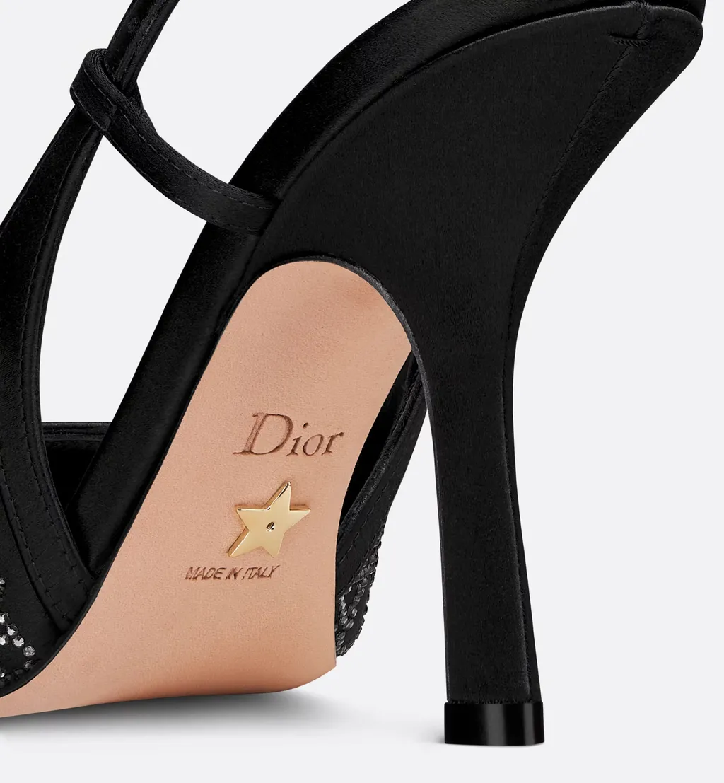 Capture Slingback Pump