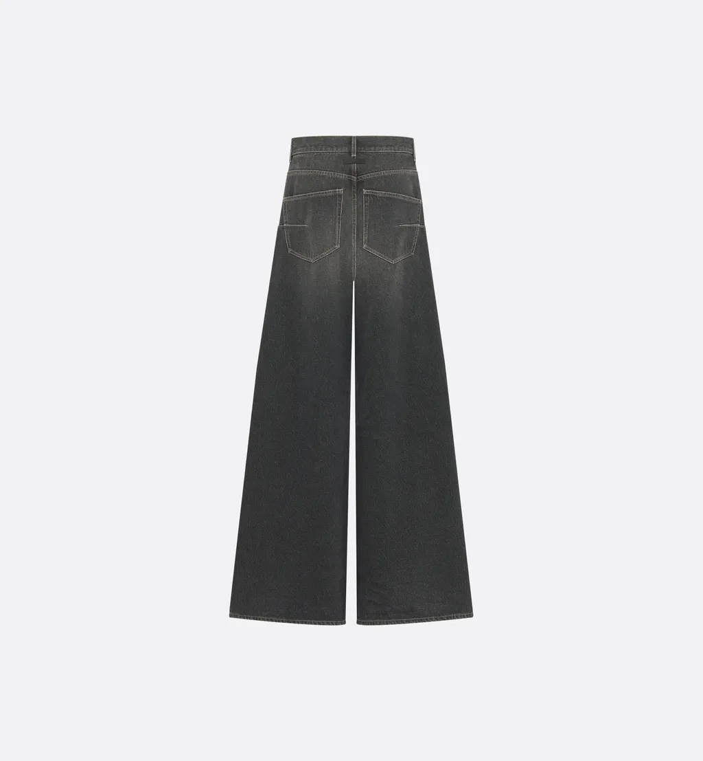 Flared Jeans