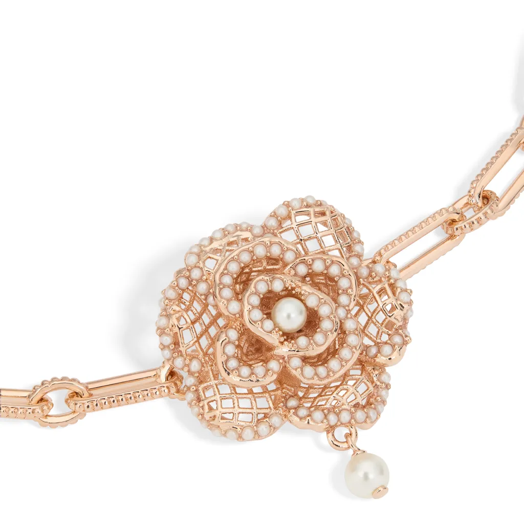 LumiÈRe De Rose Necklace