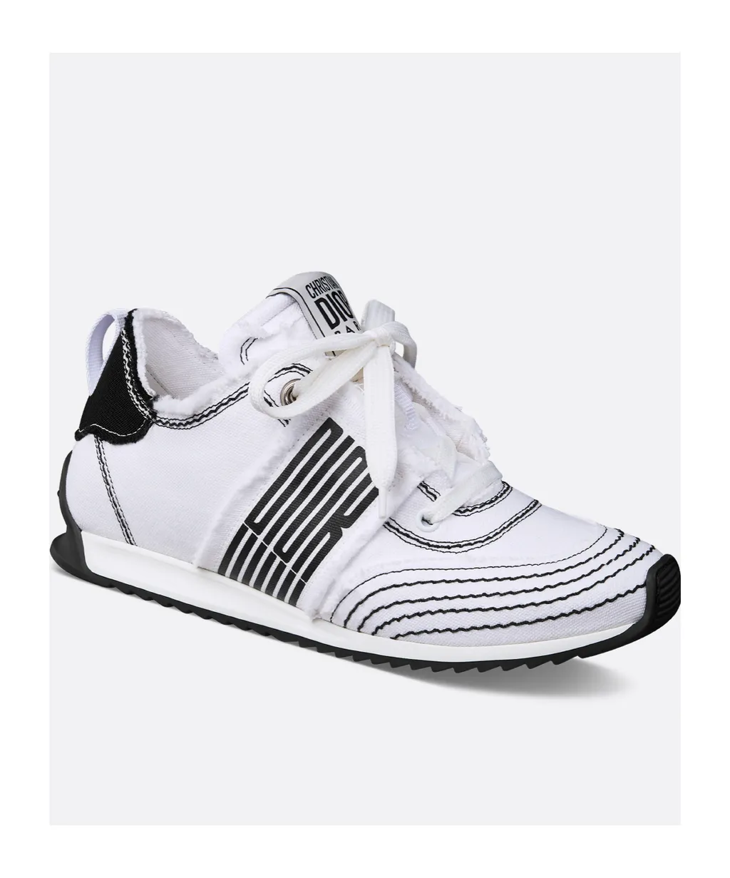 Round Toe Sneakers