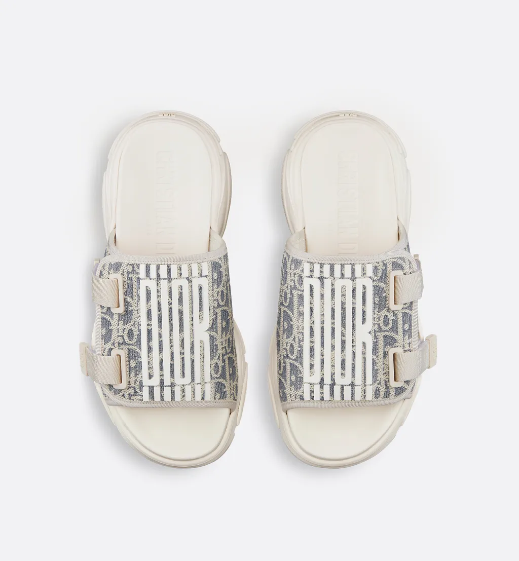 D-Wander Sandals