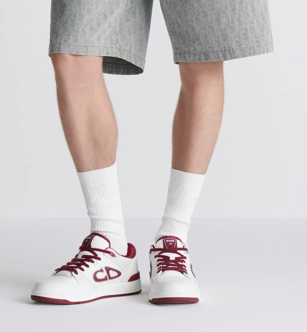 B57 Dribble Low-Top Sneaker