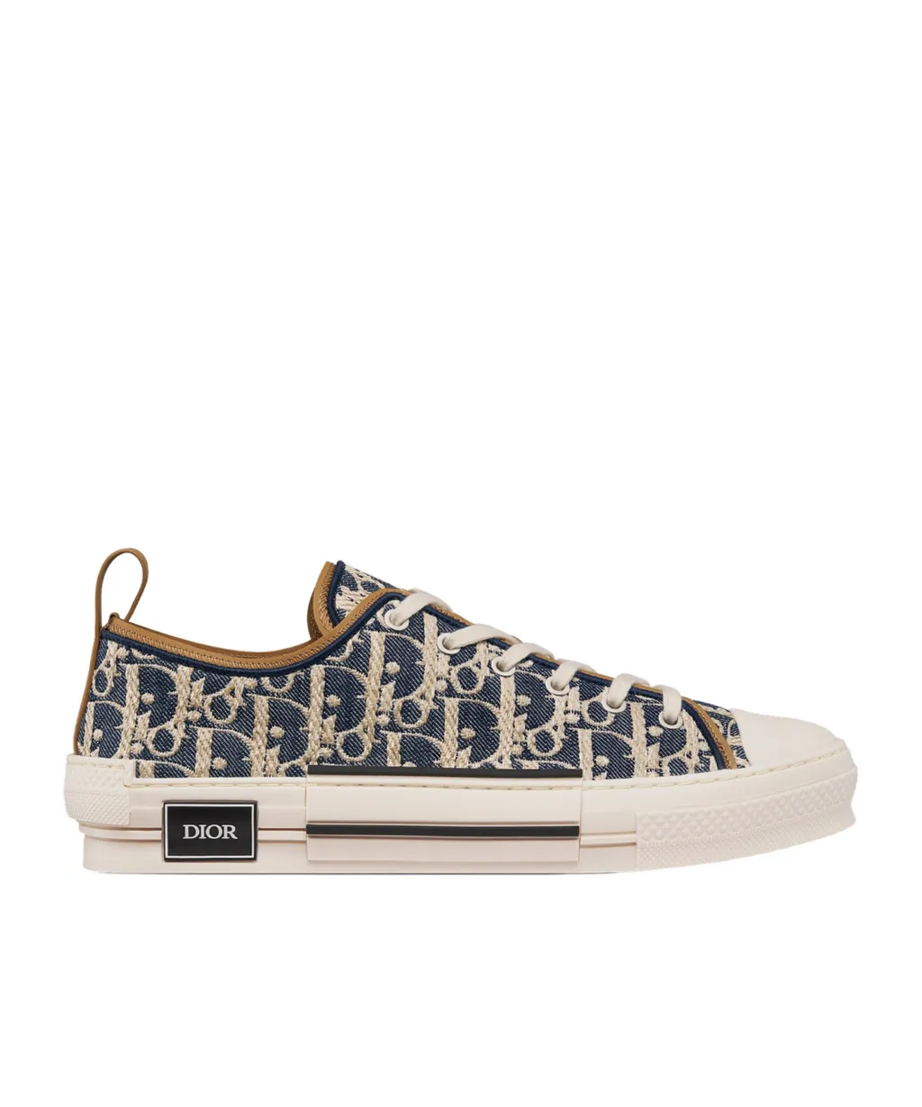 B23 League Low-Top Sneaker
