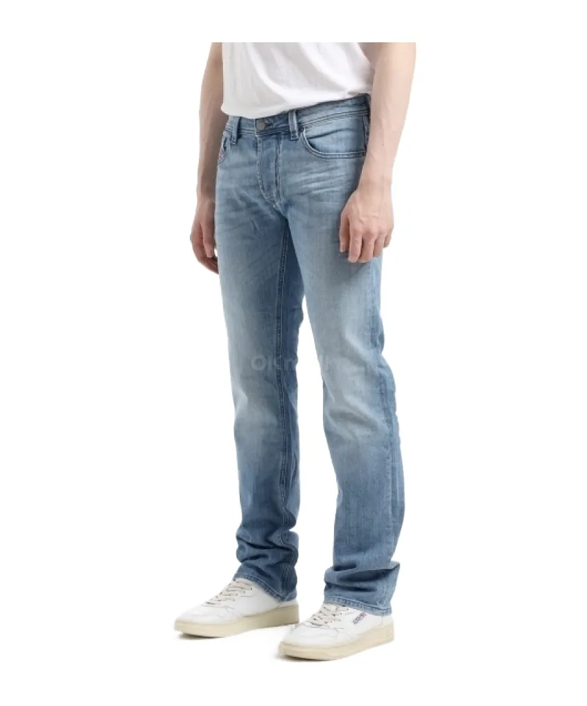 Jeans With Belt Loops