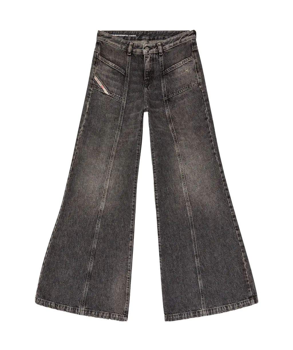 D-Akii Flare Jeans 007Z2