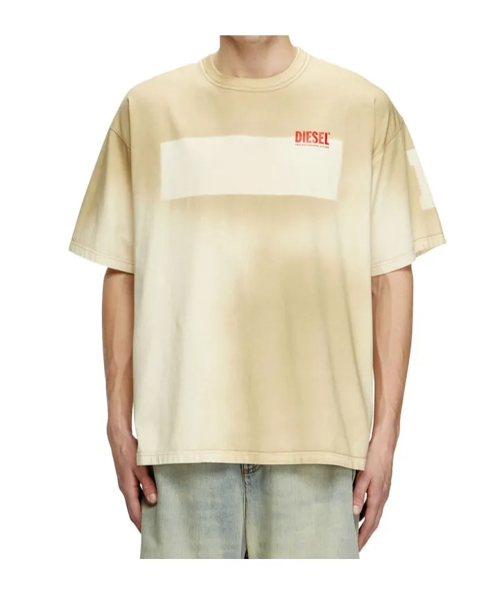 Short-Sleeved T-Shirt
