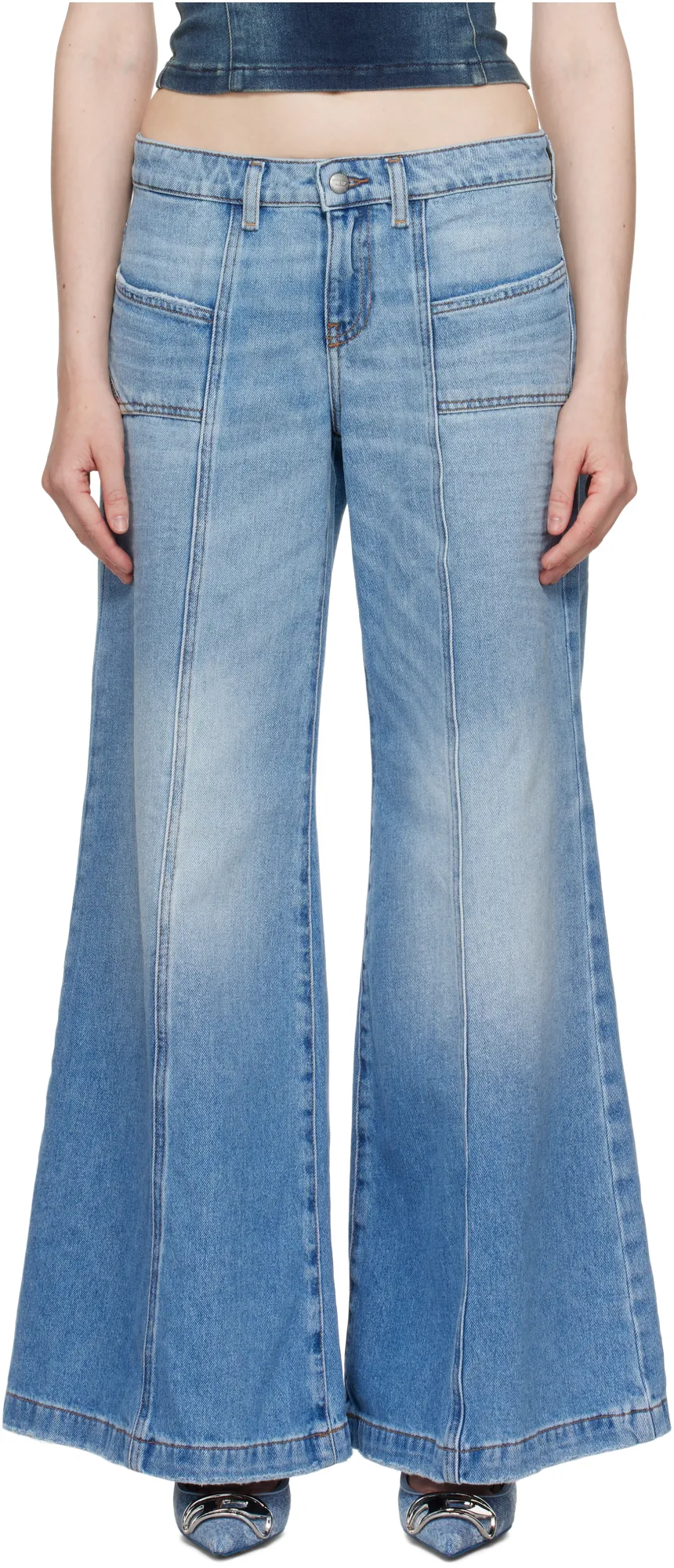 D-Akii Flared Jeans