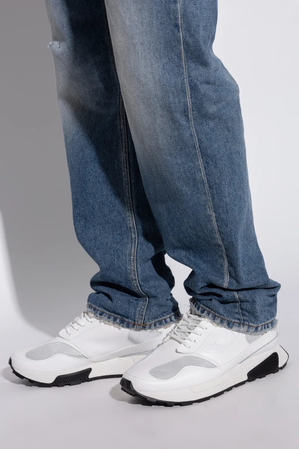 S-Tame-D Running Sneakers