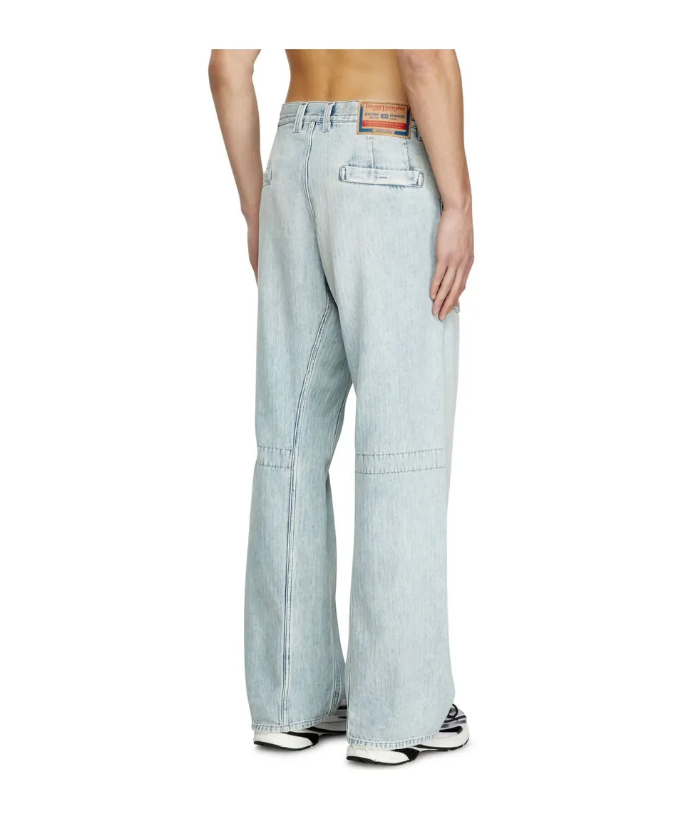 Distressed Jeans