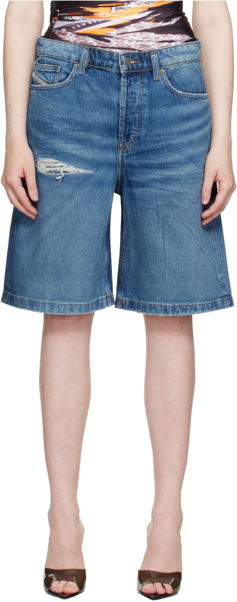 De-Sire-Short Ripped Denim Shorts