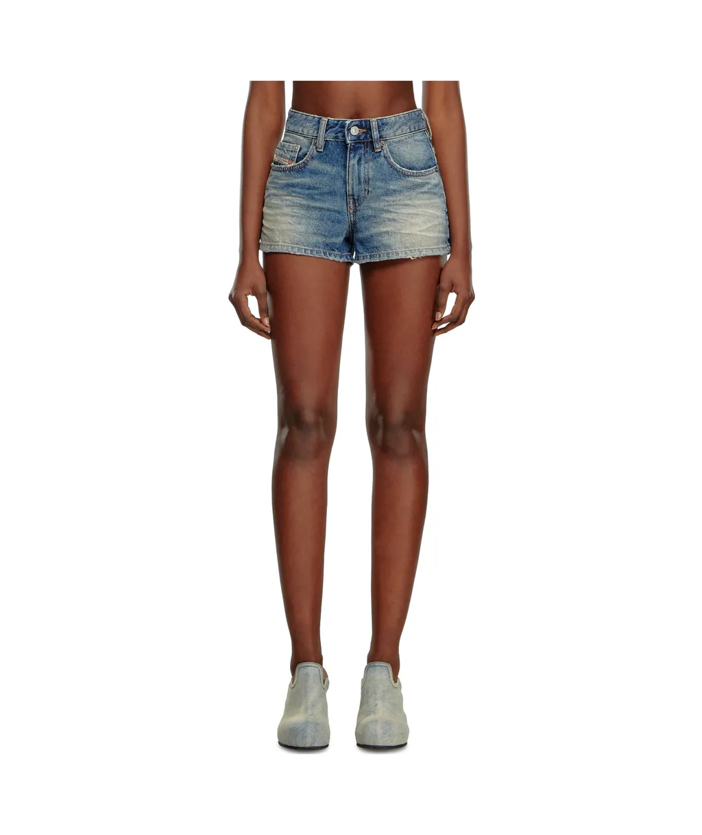 De-Yuba Distressed Denim Shorts