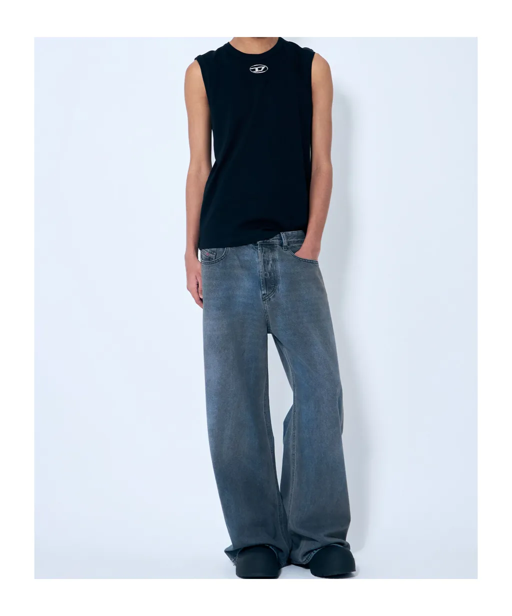 1996 D-Sire-09L46 Jeans
