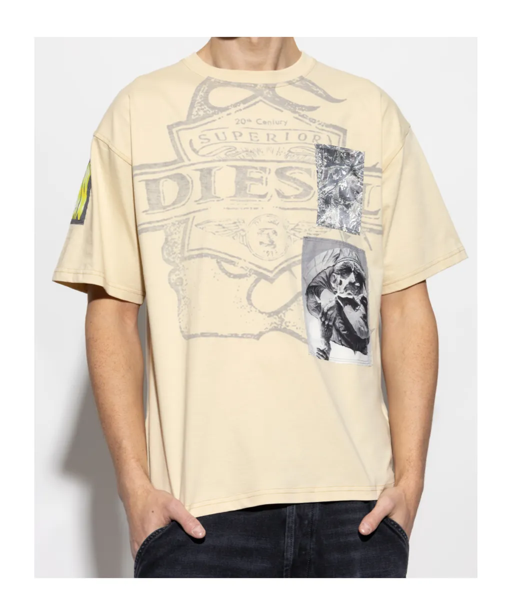 T-Boxt-Slits-R8 Patch Detailed T-Shirt