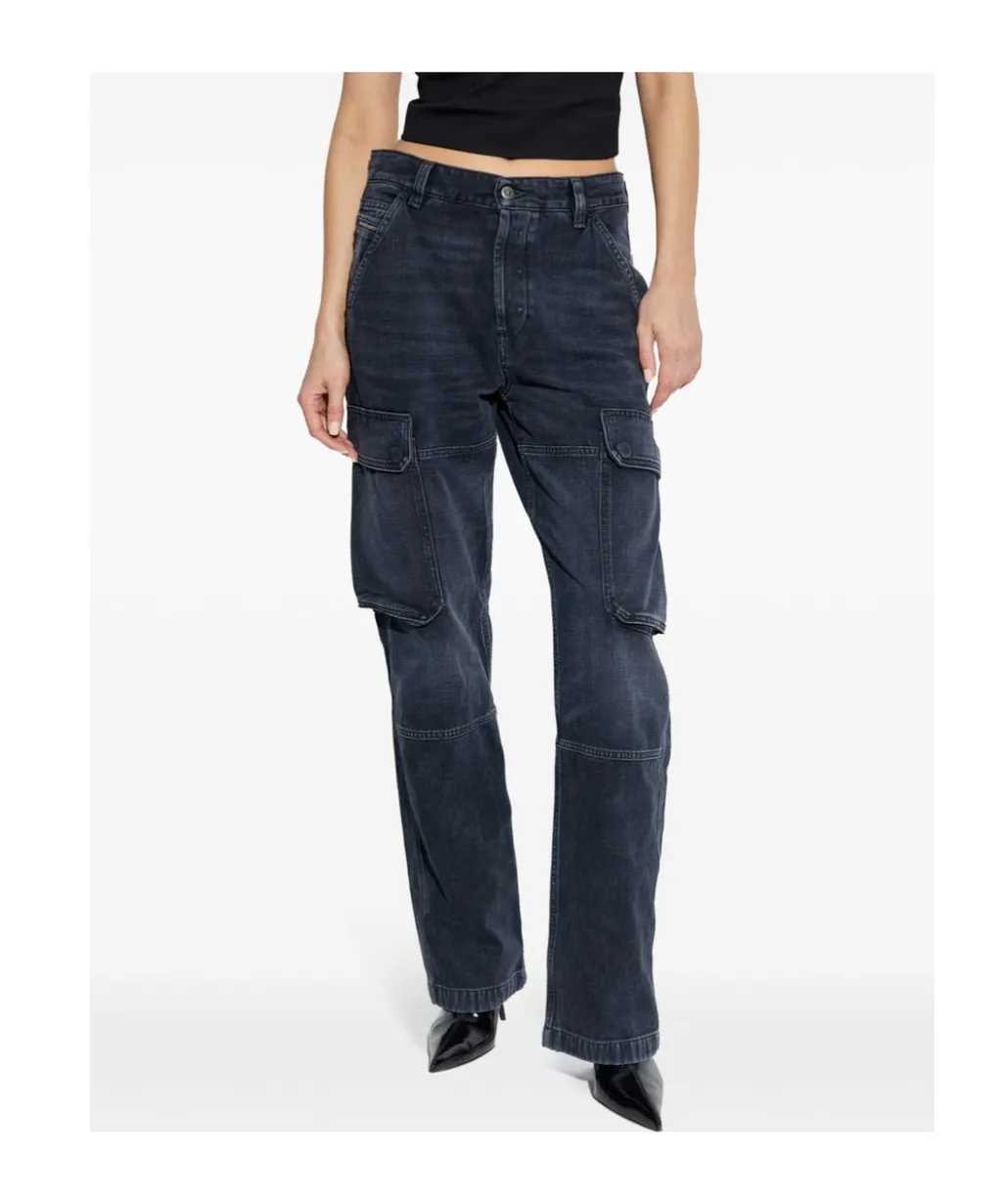 D-Pot-Cargo Logo Plaque Jeans
