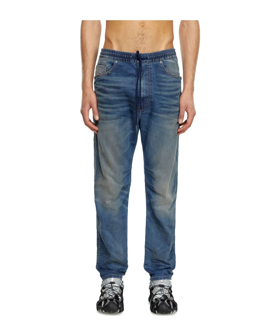 Belt-Loop Jeans