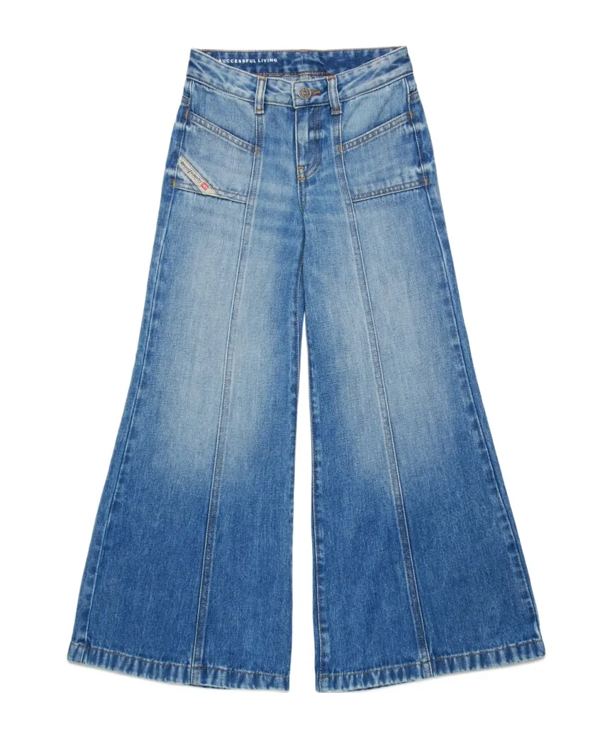 Wide-Leg Jeans