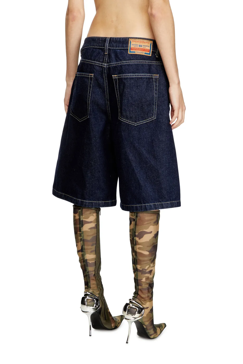 De-Sire Shorts