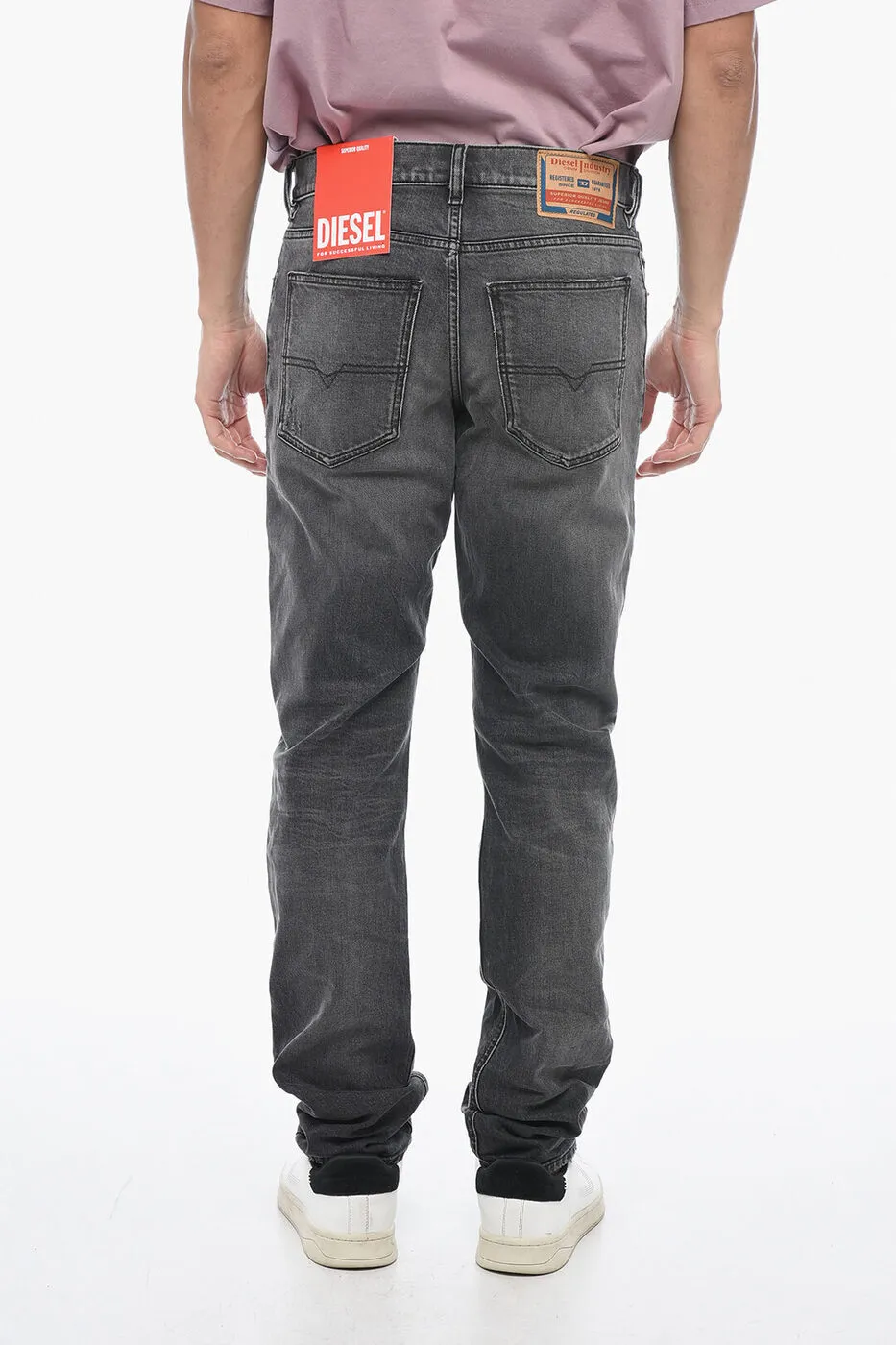 Straight Jeans