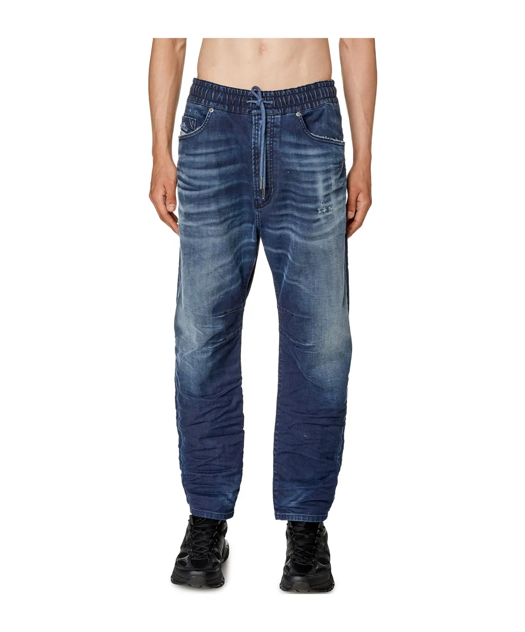 Belt-Loop Jeans