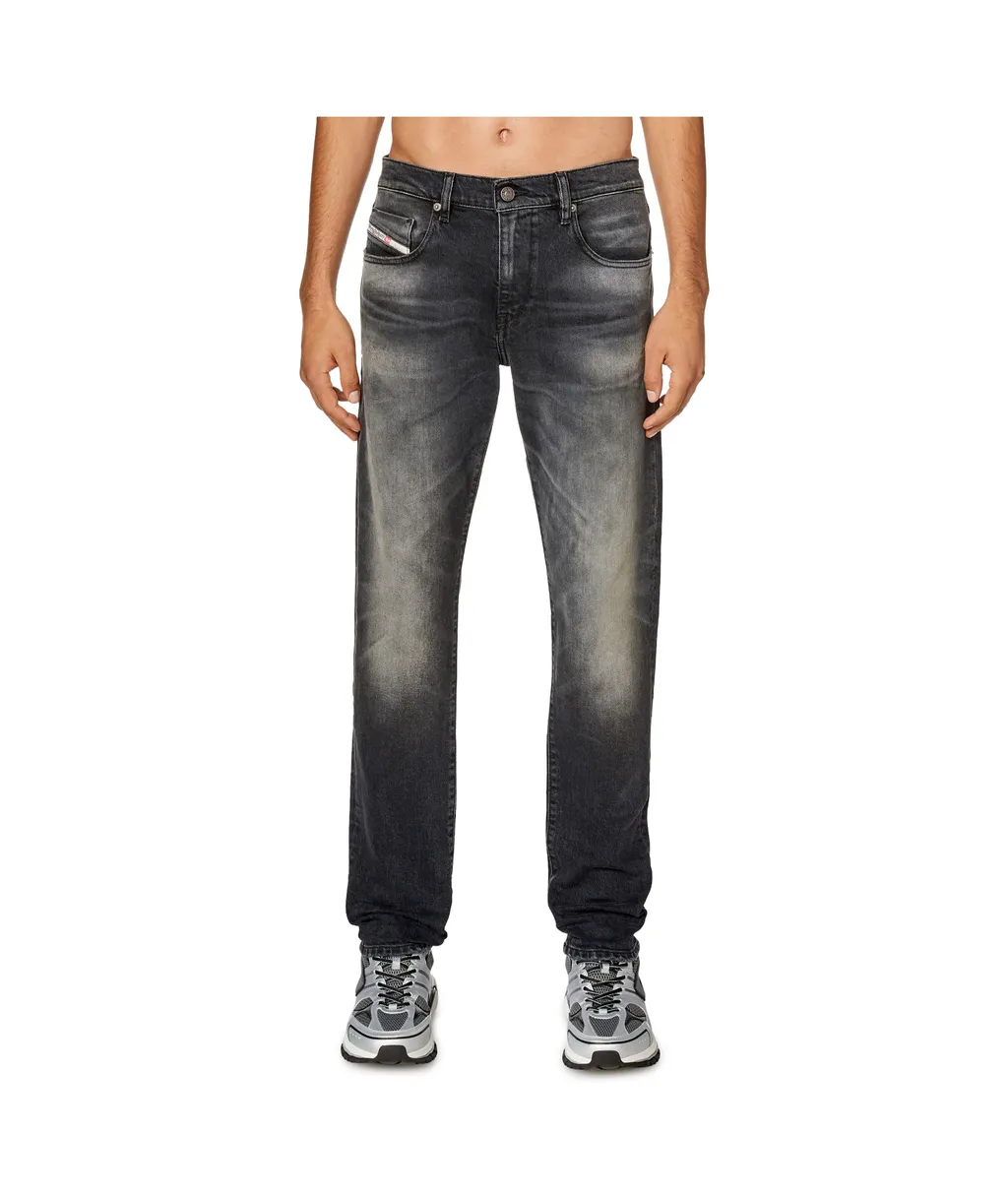 D-Strukt Stonewashed Jeans