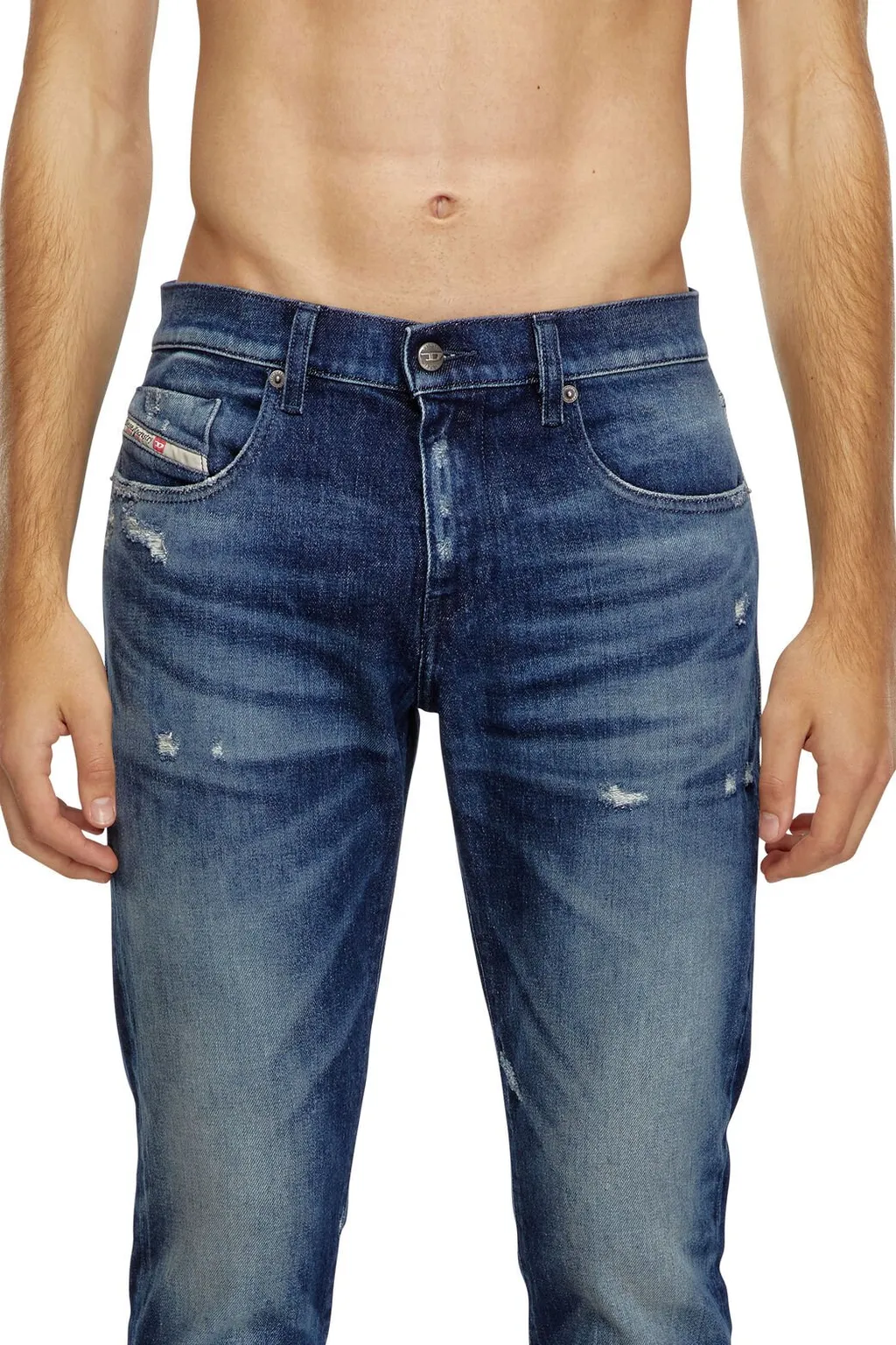 D-Strukt Slim Distressed Jeans