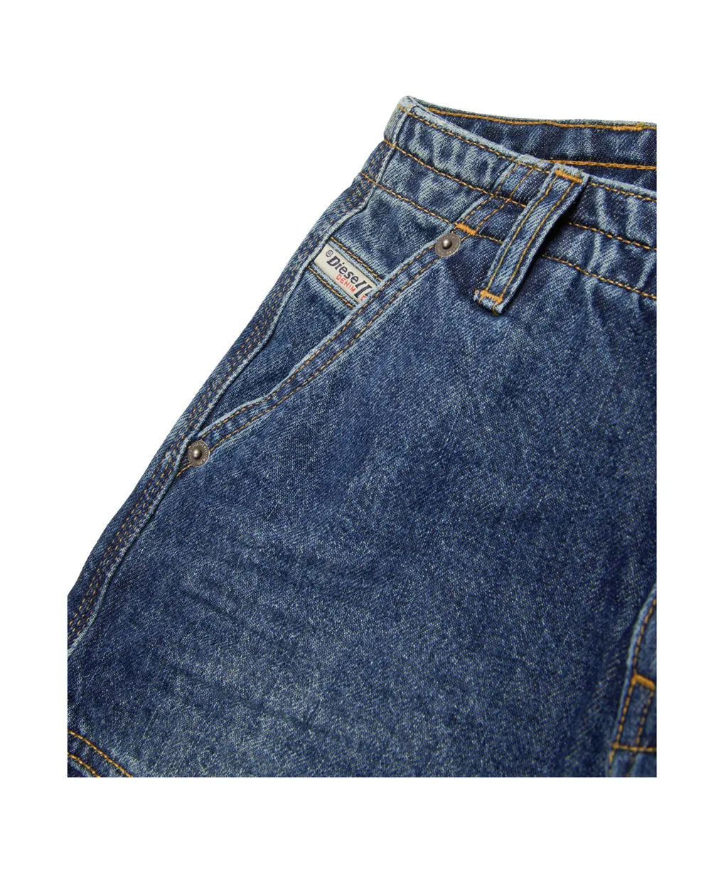 Low-Waisted Cargo Jeans