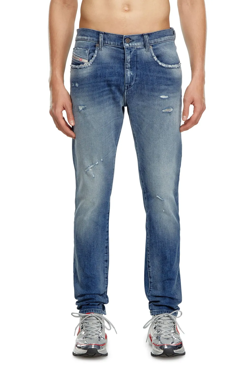 D-Strukt 09J61 Distressed Slim Jeans