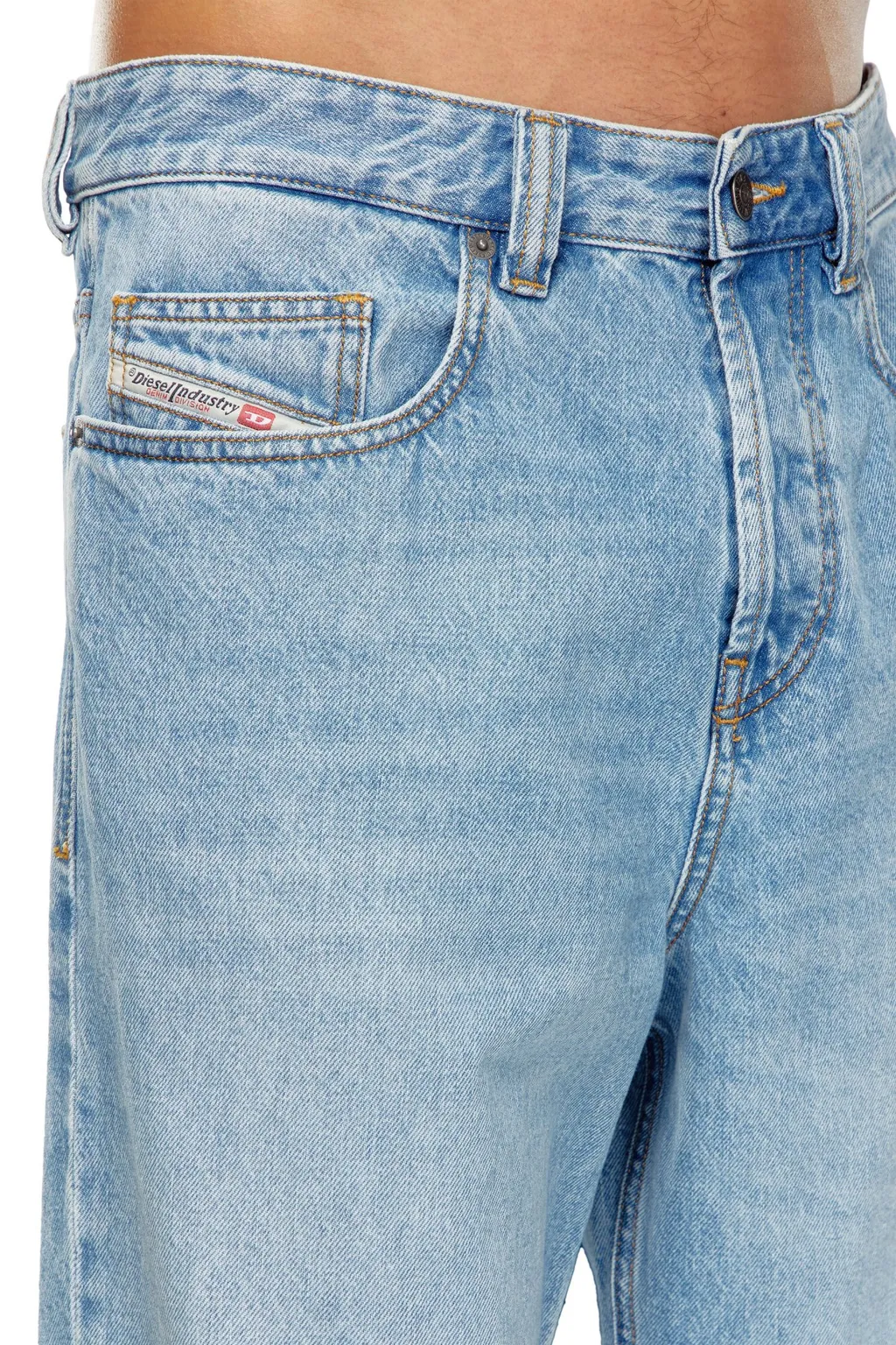 2001 D-Macro Straight-Leg Jeans
