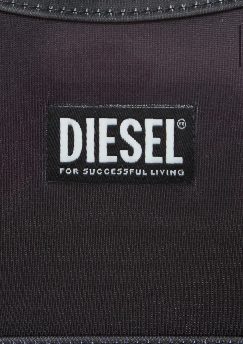Logo Vest