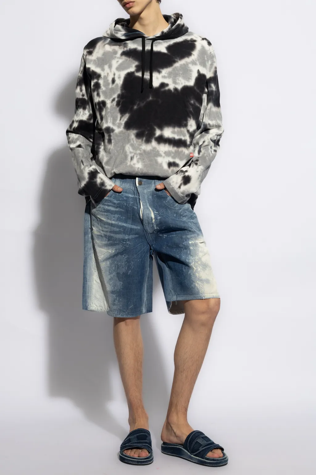 D-Shorty-Fse Peel-Off Denim Shorts