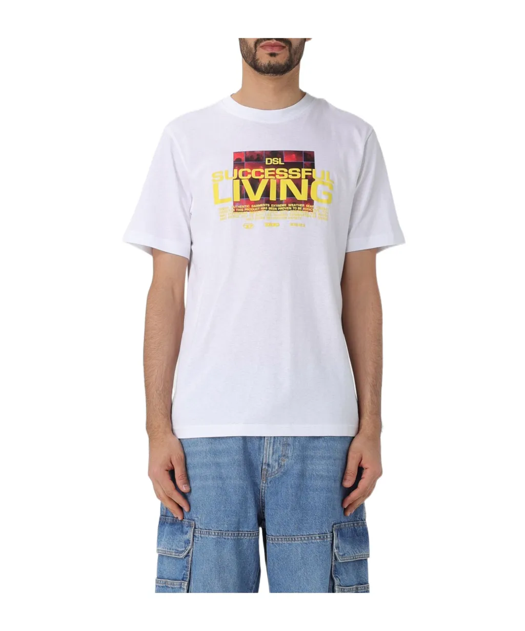 Short-Sleeved T-Shirt
