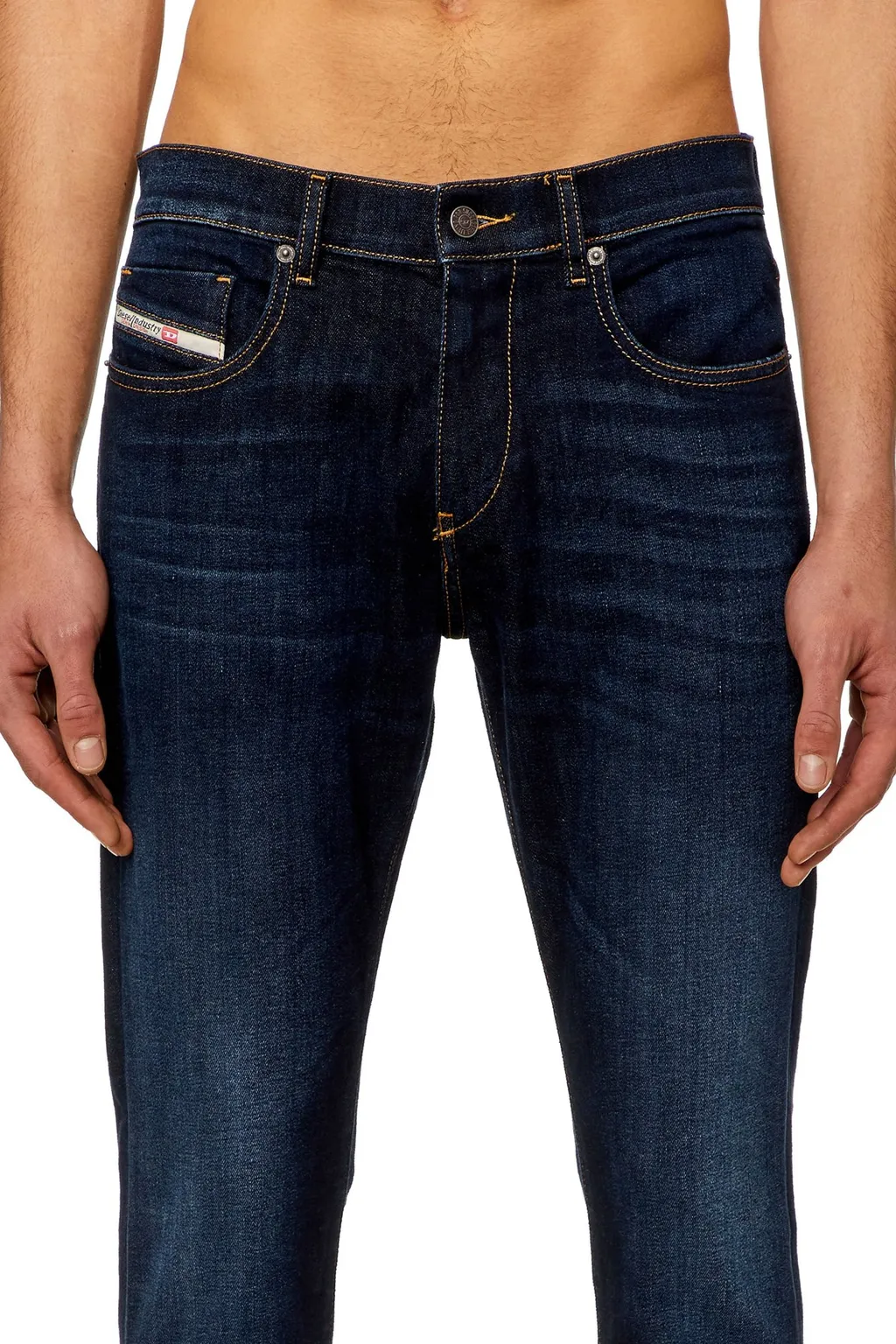 D-Strukt Straight-Leg Slim Jeans