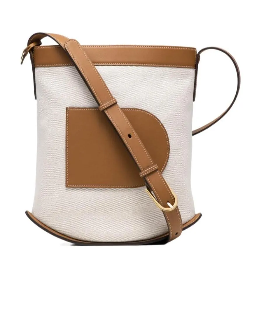 Pin Daily Shoulder Bag