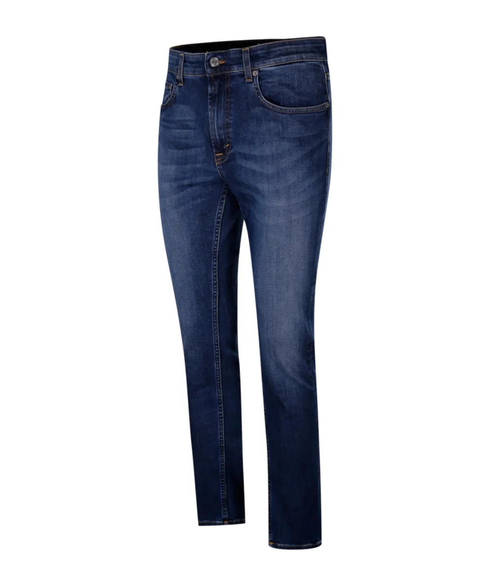 Classic Fit Skeith Jeans