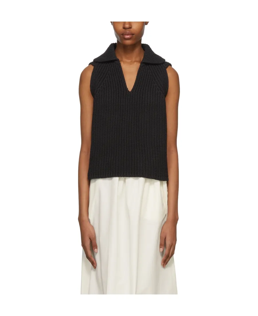 Sleeveless Knitted Pullover