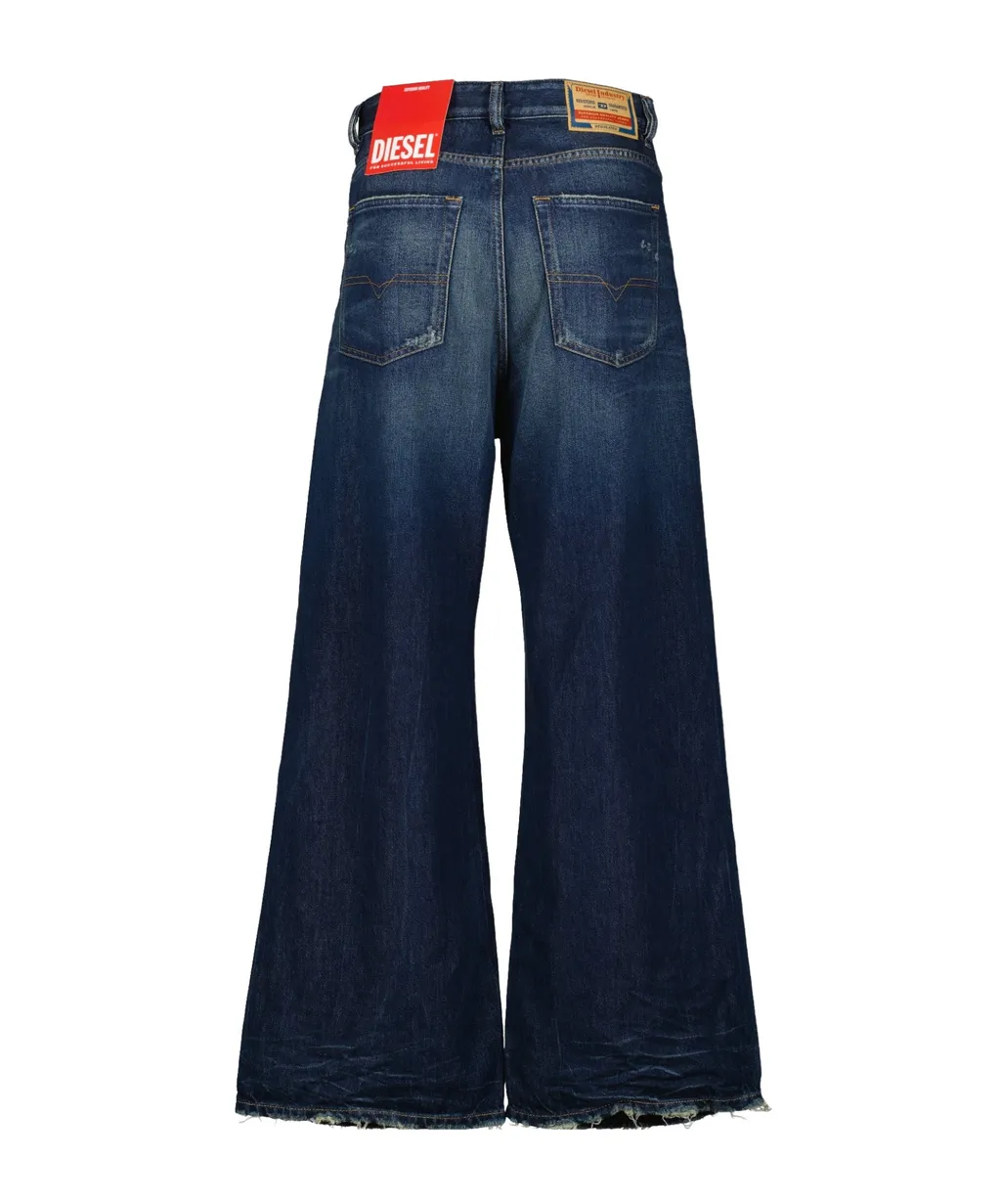 Belt Loop Jeans